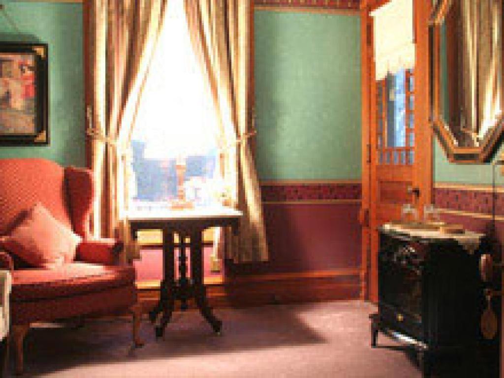 Grand Victorian B&B Inn Bellaire Phòng bức ảnh